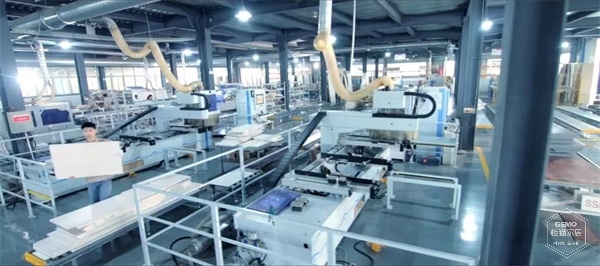 柜貓家居生產車間