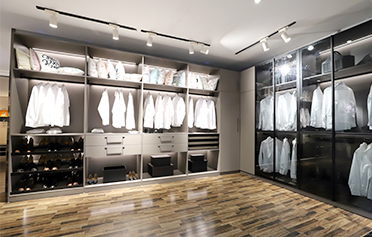 現代簡約|巴布洛定制衣帽間